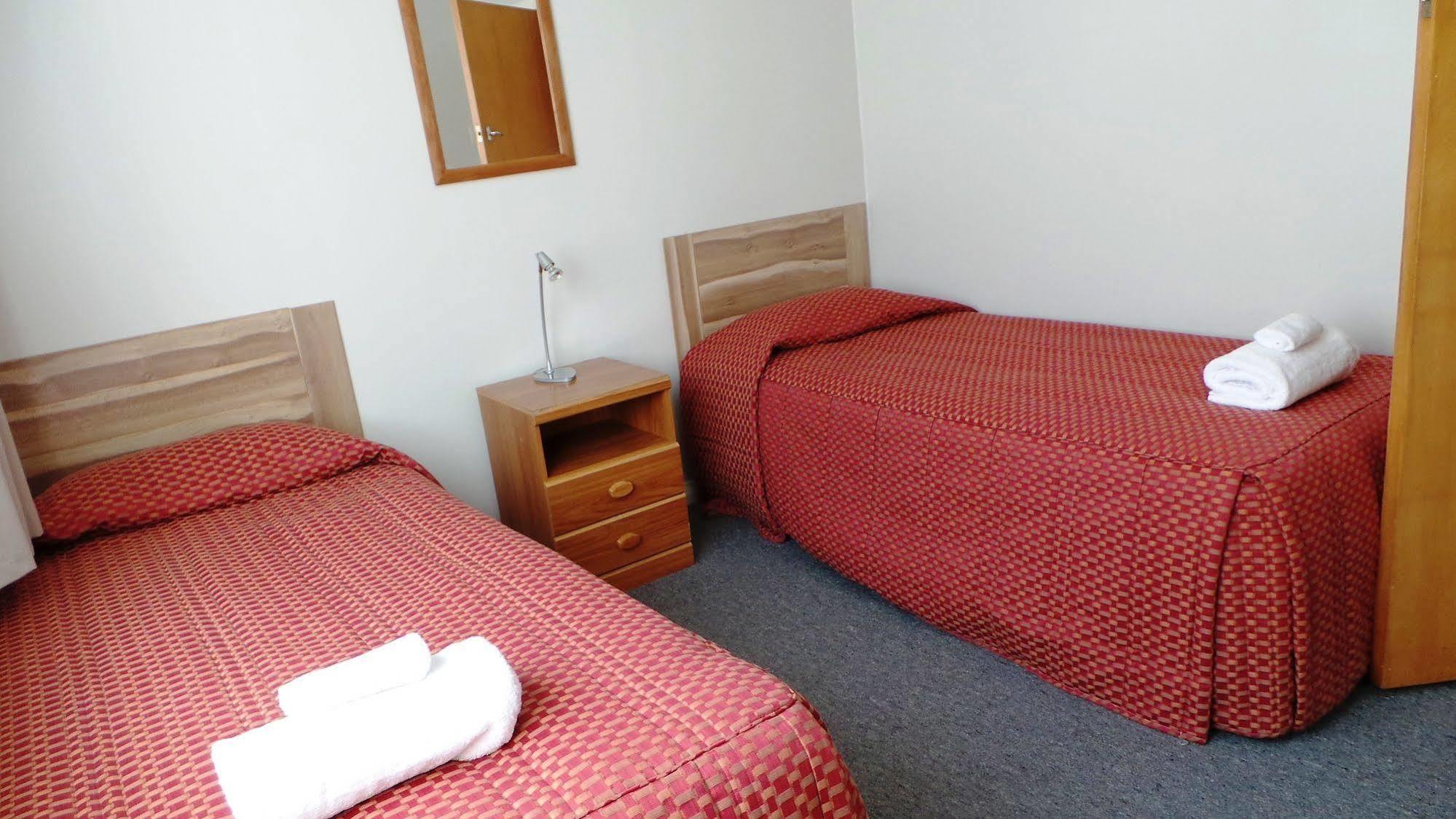 Owens Motel Dunedin Extérieur photo